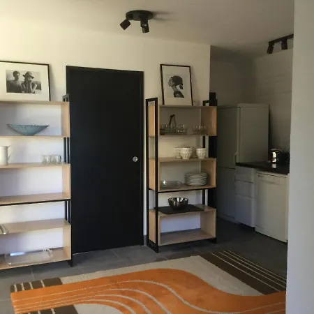 Le Du Gour De Tazenat * Charbonnières-les-Vieilles