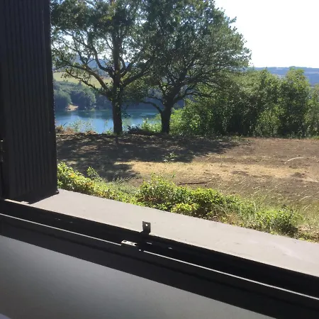 Le Du Gour De Tazenat * Charbonnières-les-Vieilles