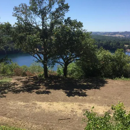 Le Du Gour De Tazenat 木屋 *